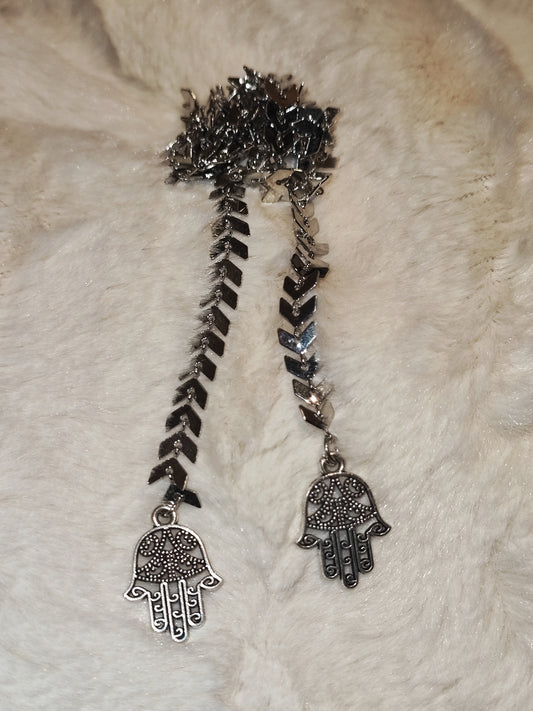 Silver facechain with Hamsa